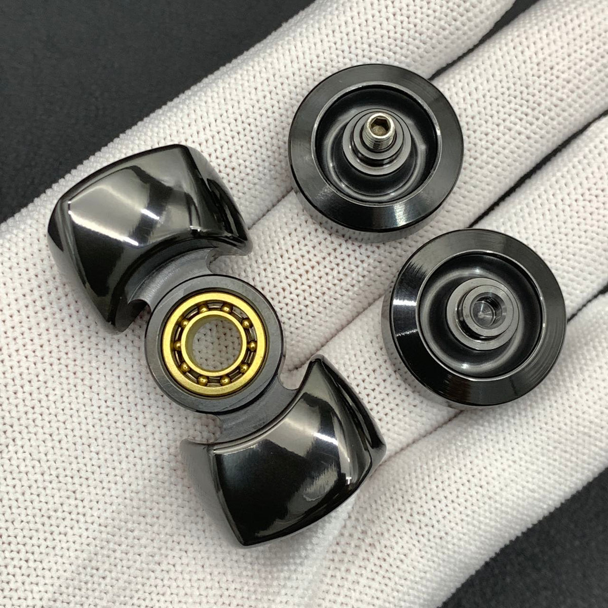 Zhen Zirconium Polished