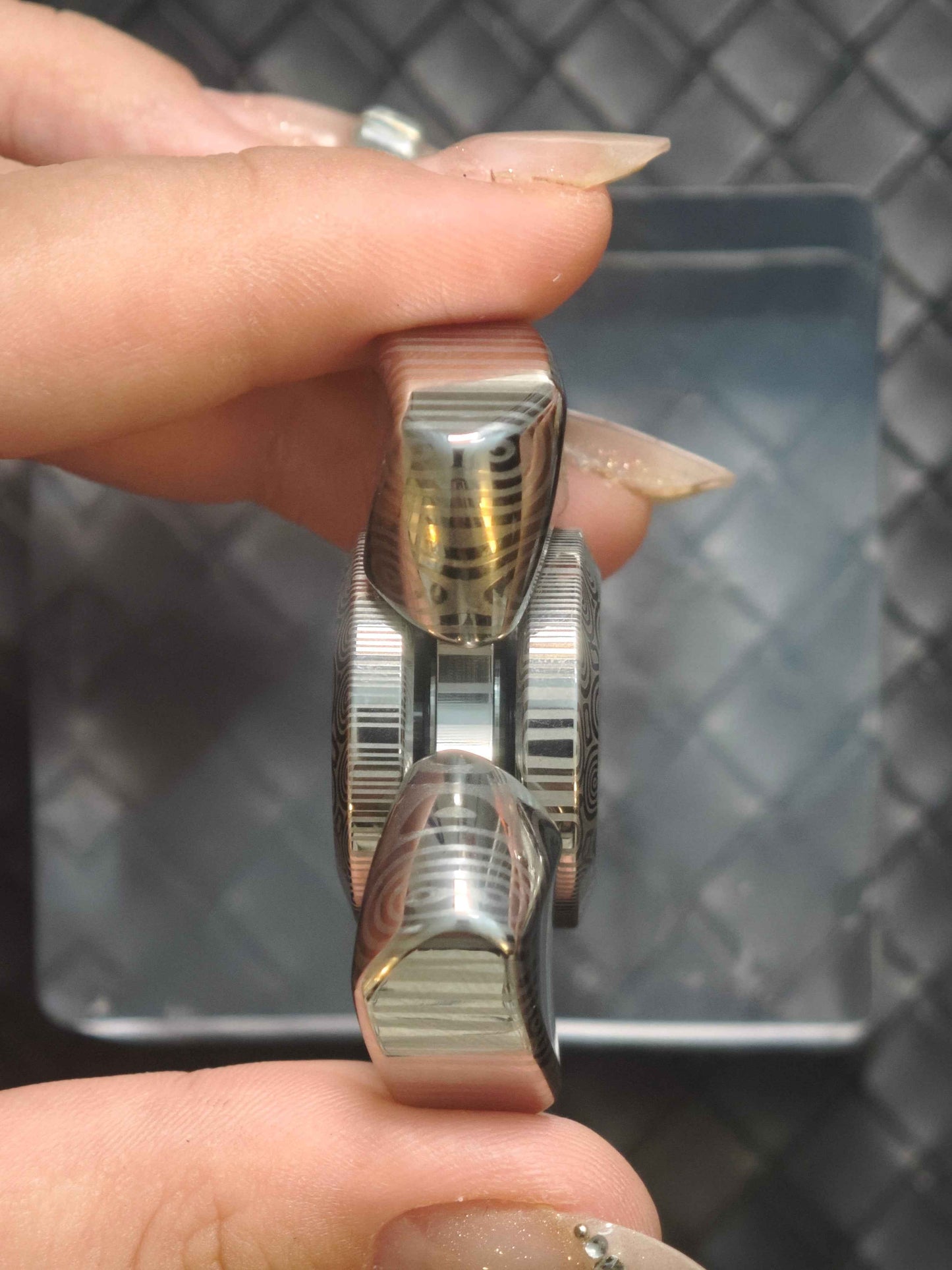 MOS Zhen air Stainless Steel Etched