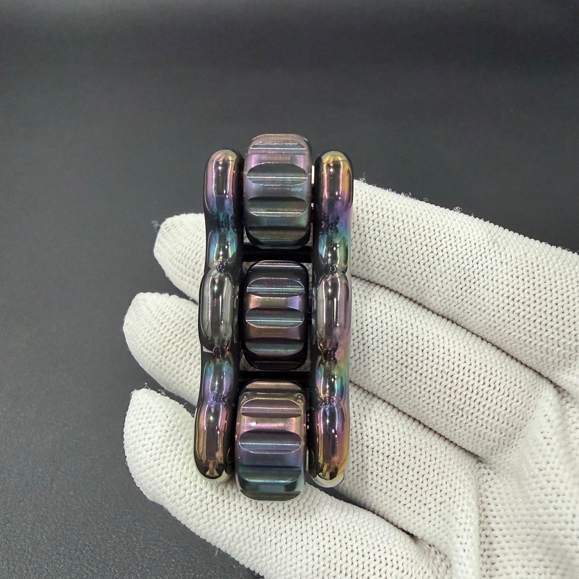 Gallop Zirconium Oil Slick