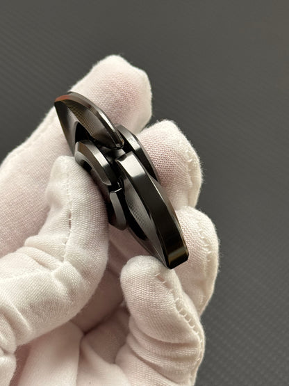Baby Dolphin Zirconium