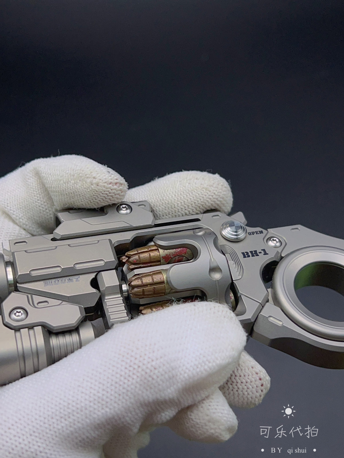 EDCELL Breaker Titanium