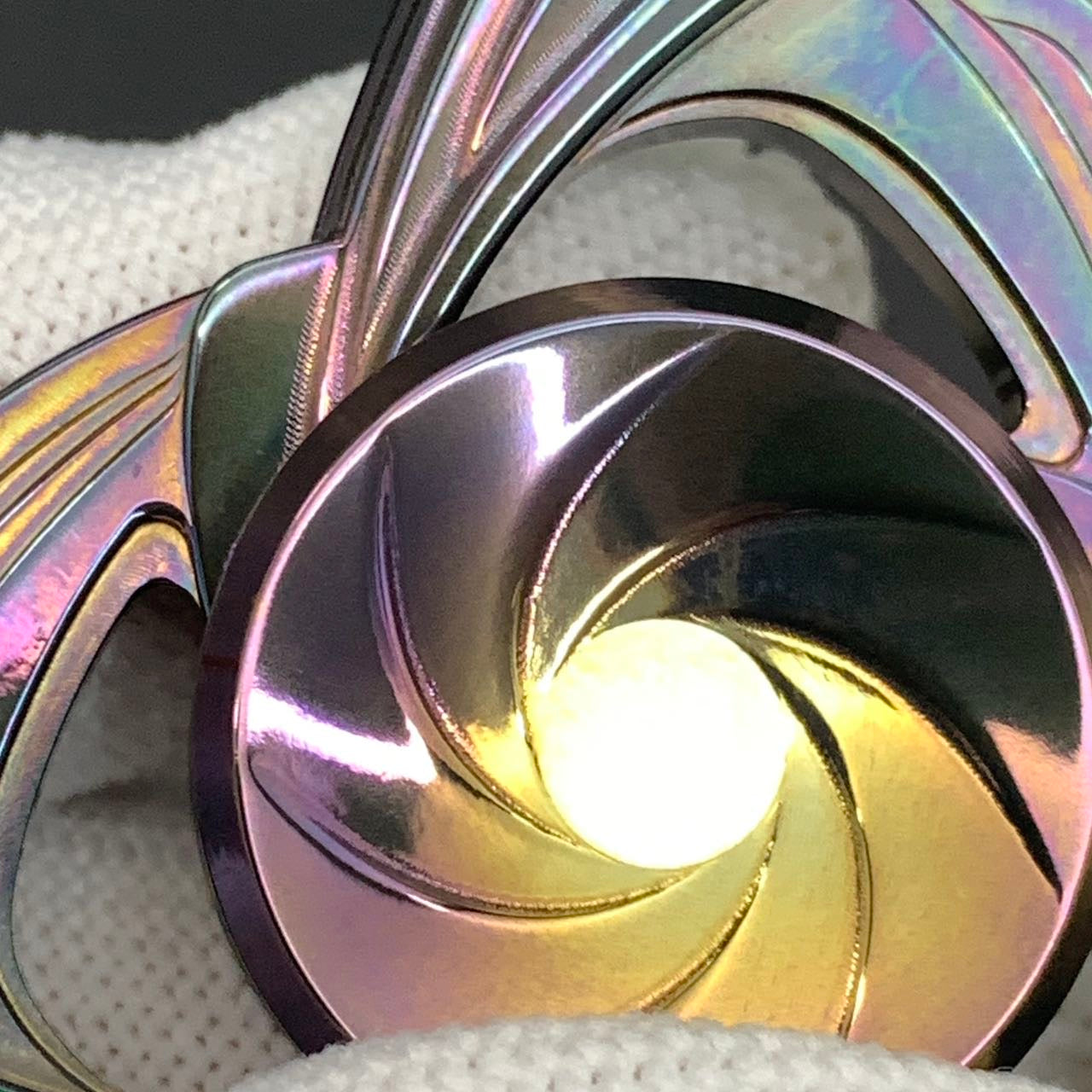 Morandi Zirconium