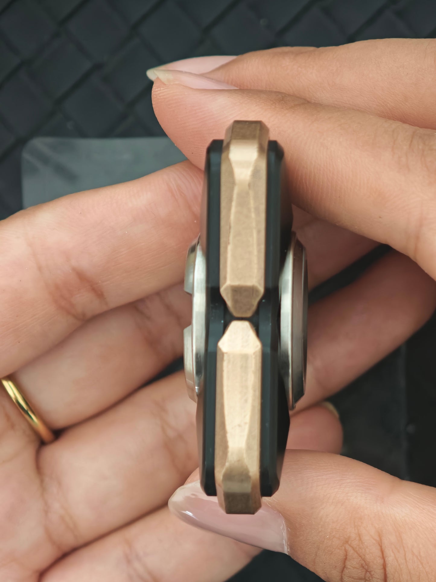 Qs Titanium