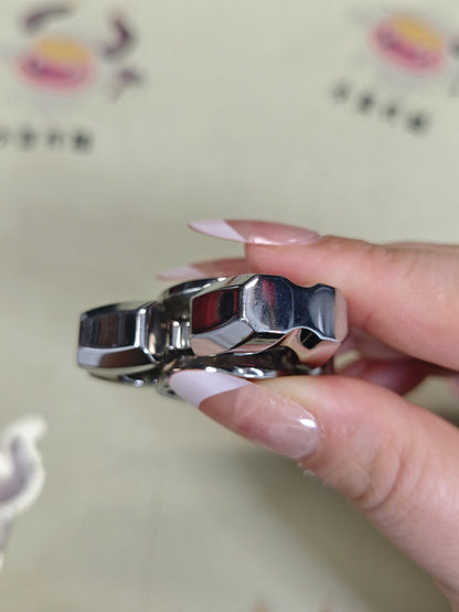 Explorer Titanium