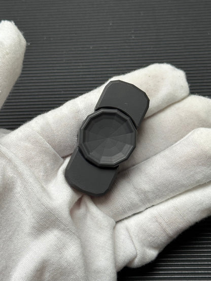 N7 Zirconium