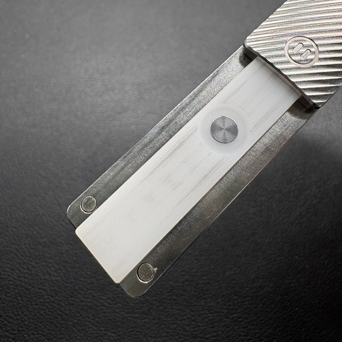 Ji Li 2.0 Titanium