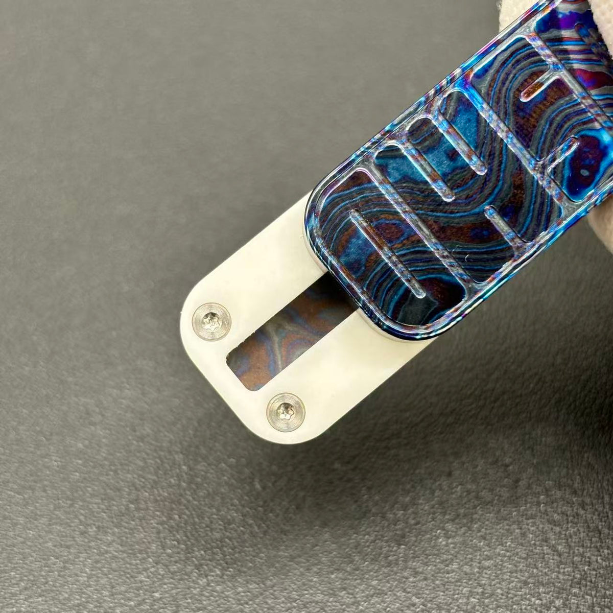 Gemini Zircuti