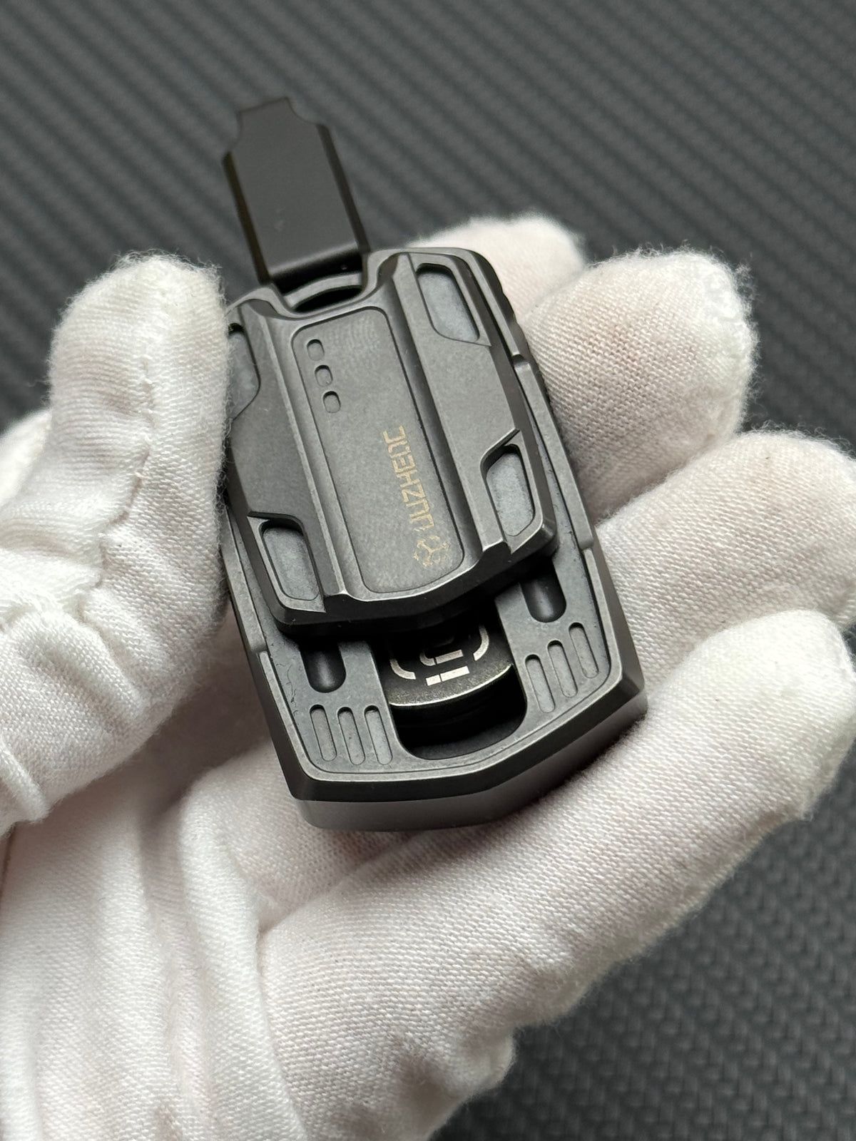 Thousand machines Zirconium Stonewashed
