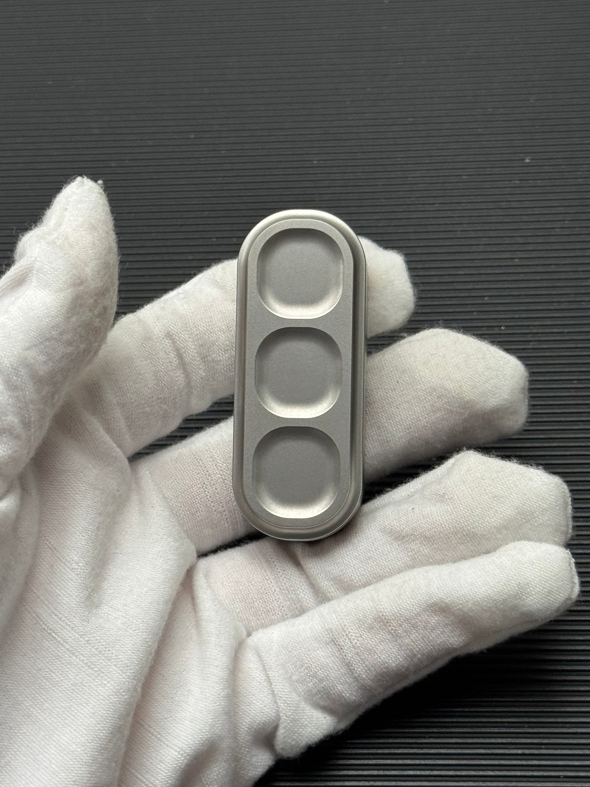 Pea Stainless Steel Stonewashed
