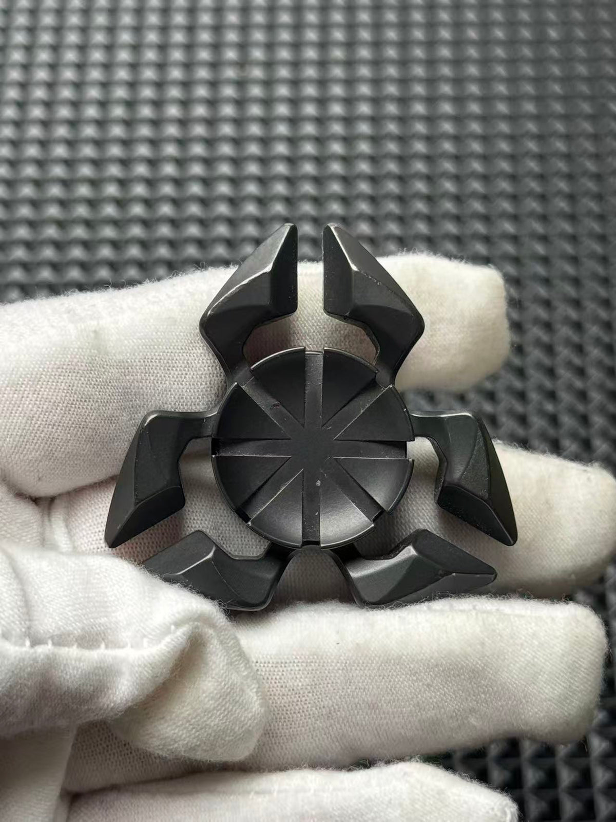 Scorpio Bearing Cap Zirconium