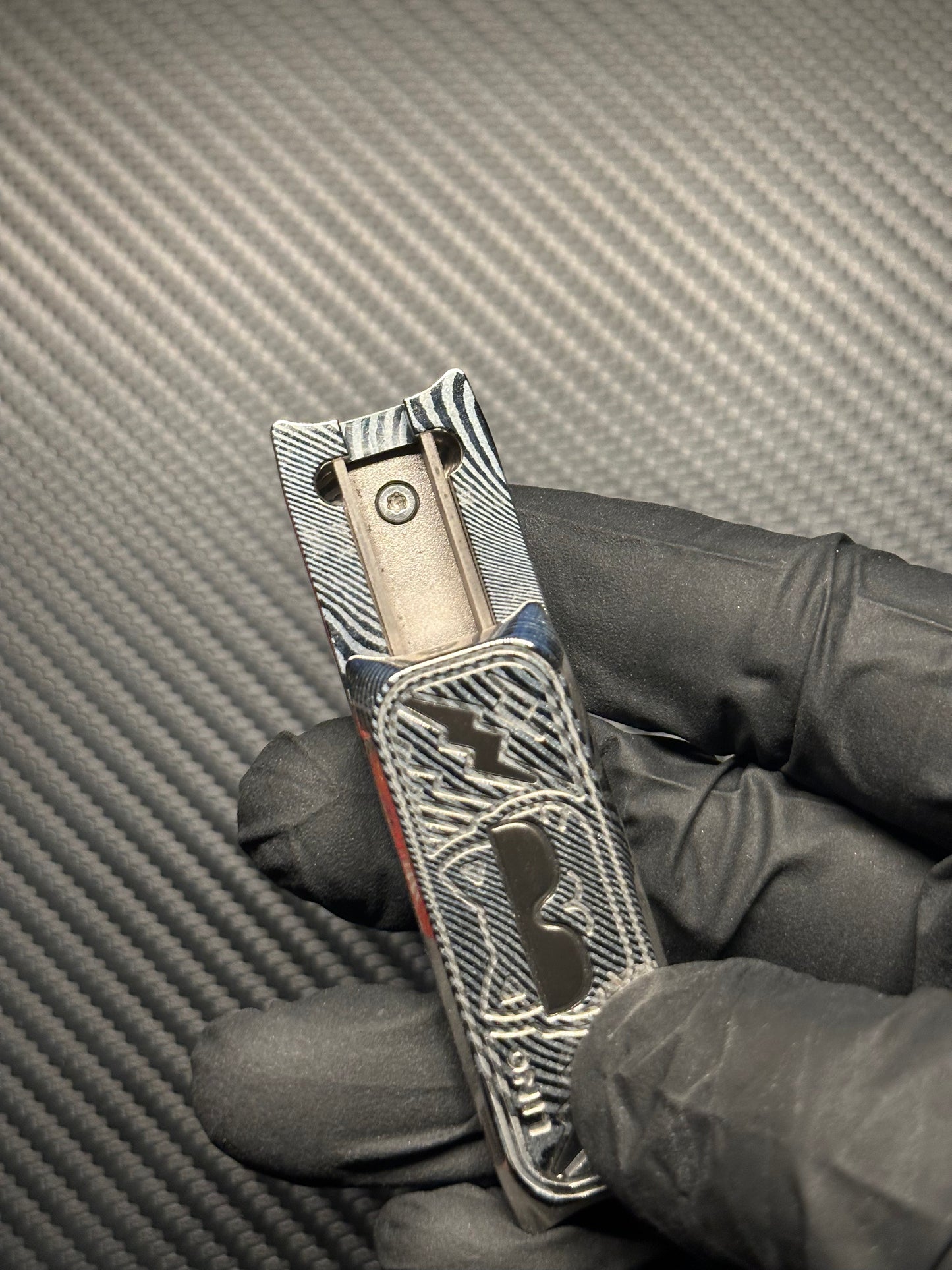 LIMBO Damasteel Engraved Limited 56