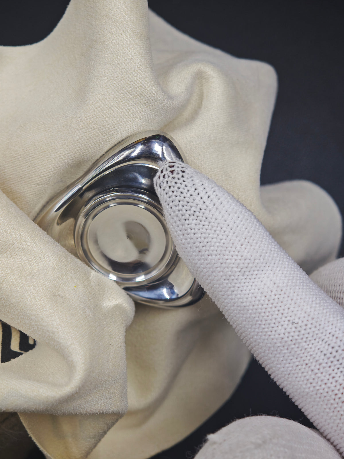 Crossing Stainless Steel Polished