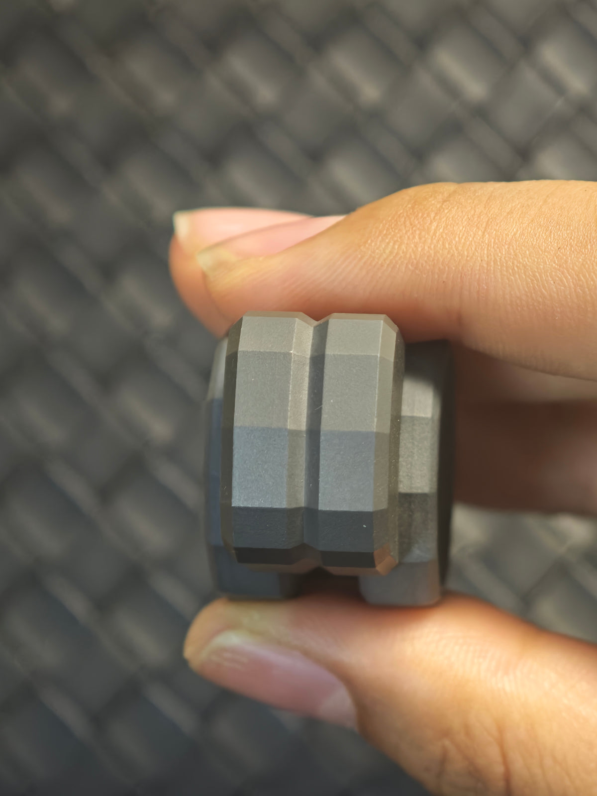 N7 Zirconium