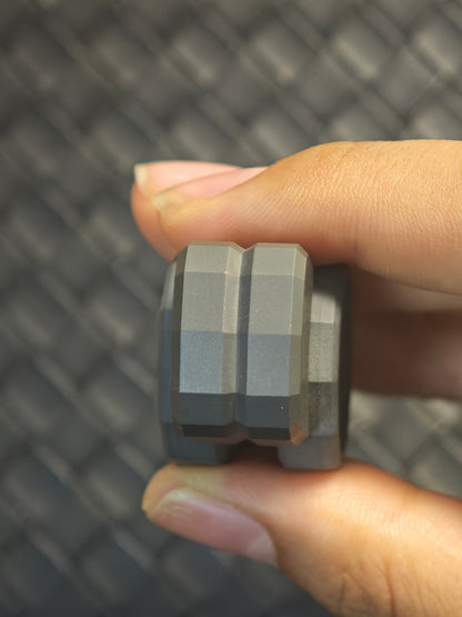N7 Zirconium