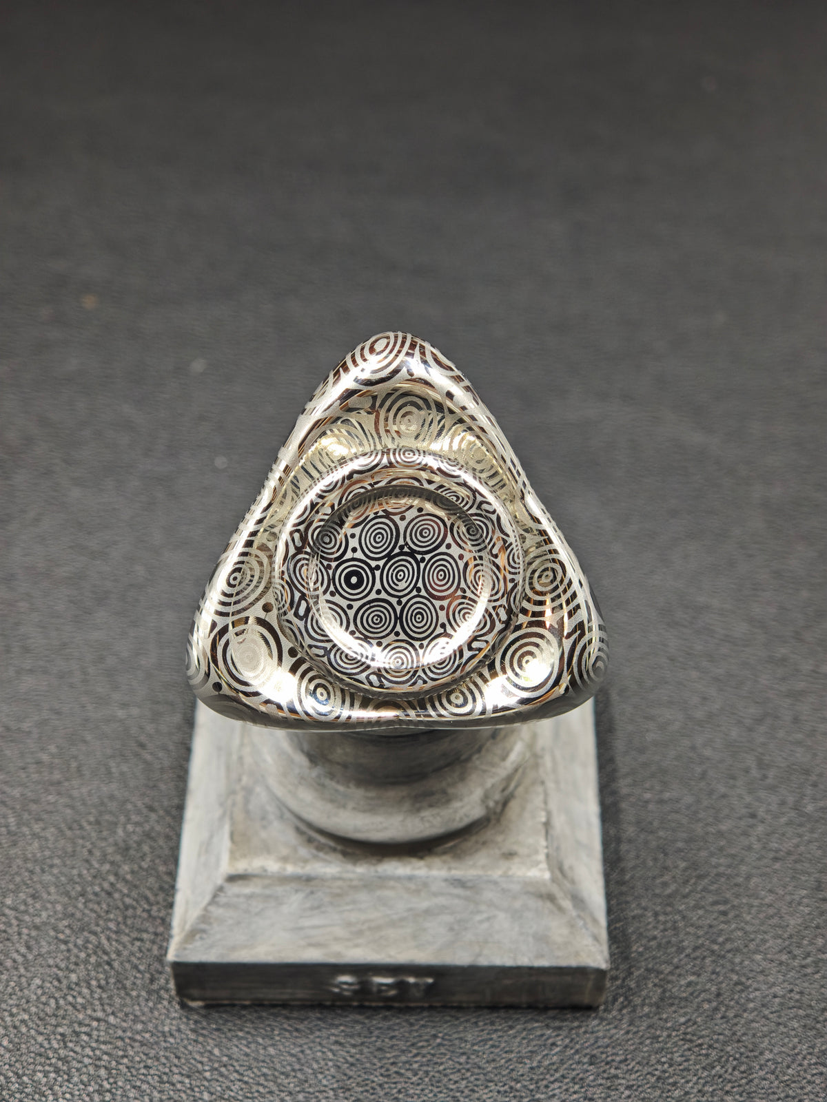 Crossing Damasteel
