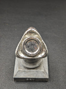 Crossing Damasteel