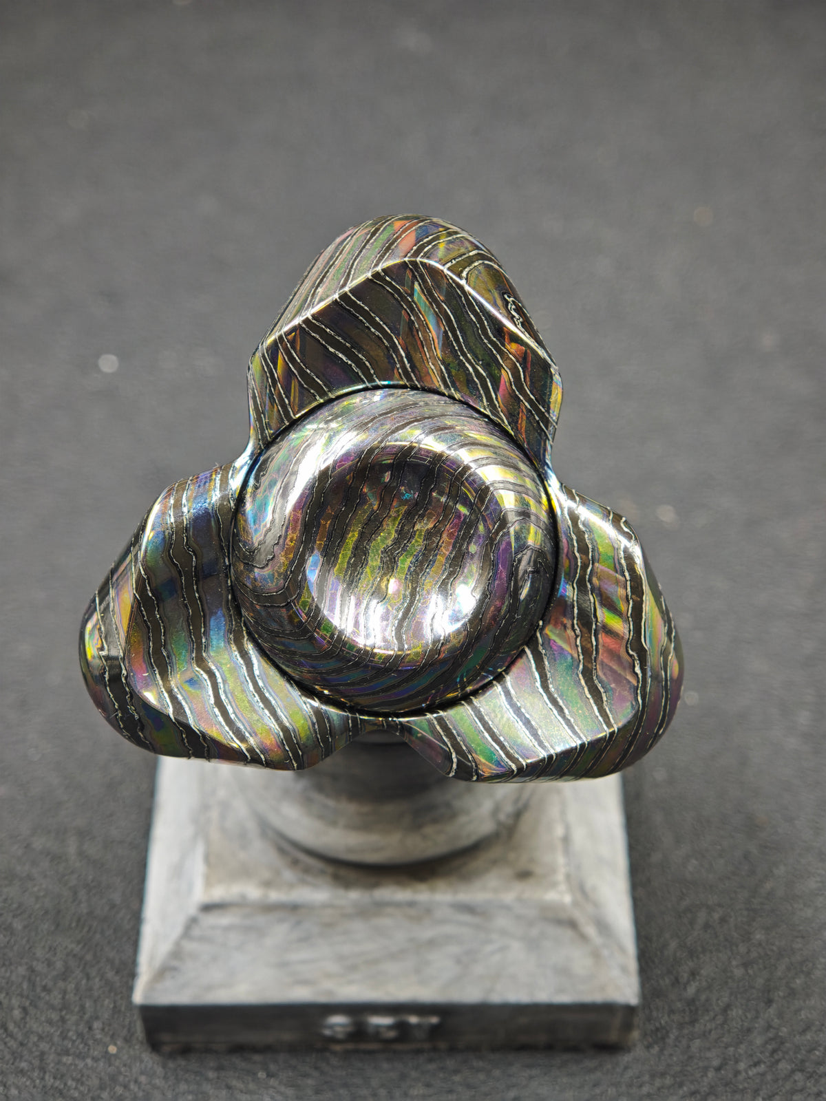 Feather Zircuti