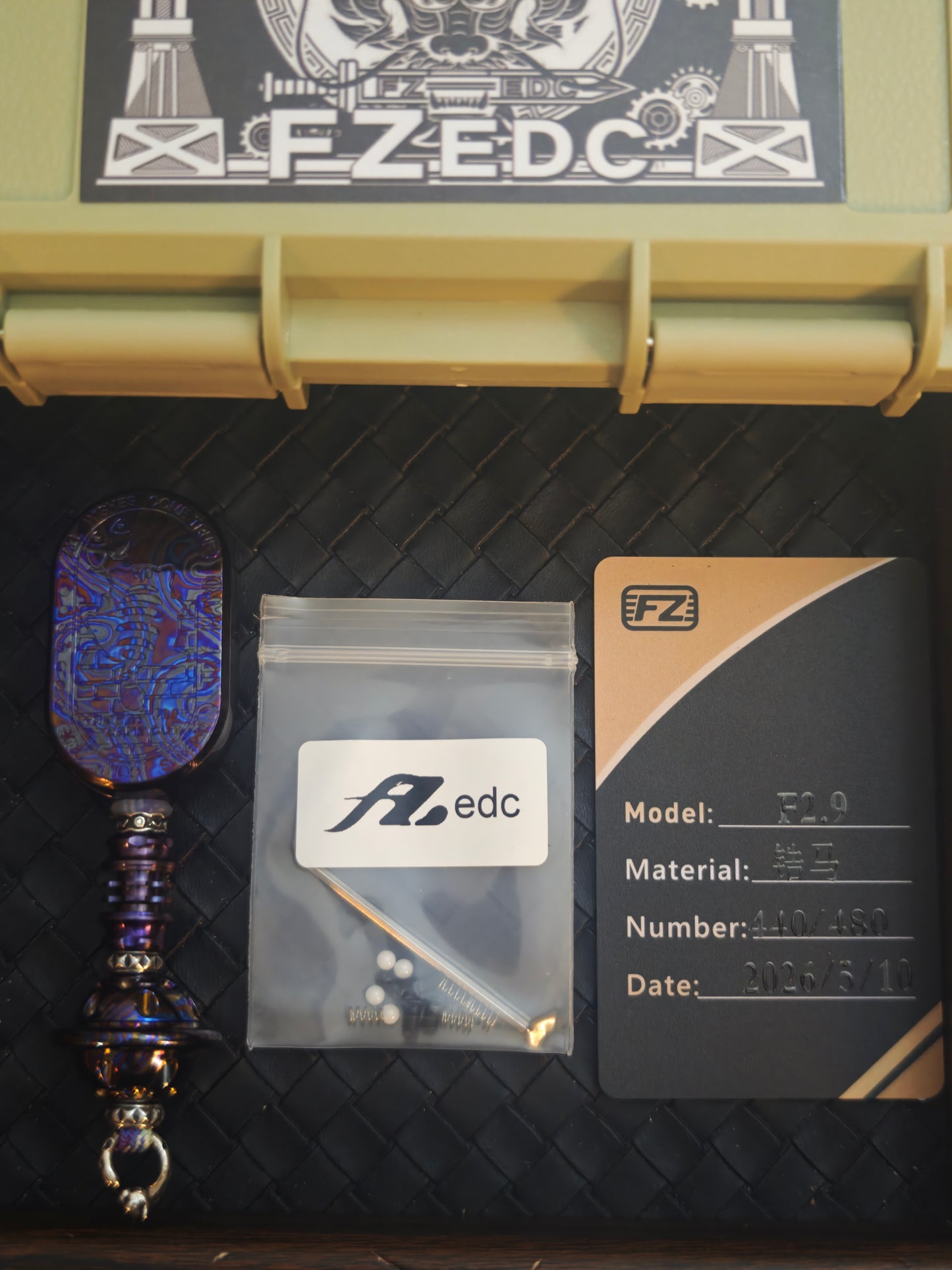 F2.9 Zircuti Zirconium