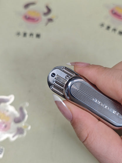 Floating Cloud Titanium