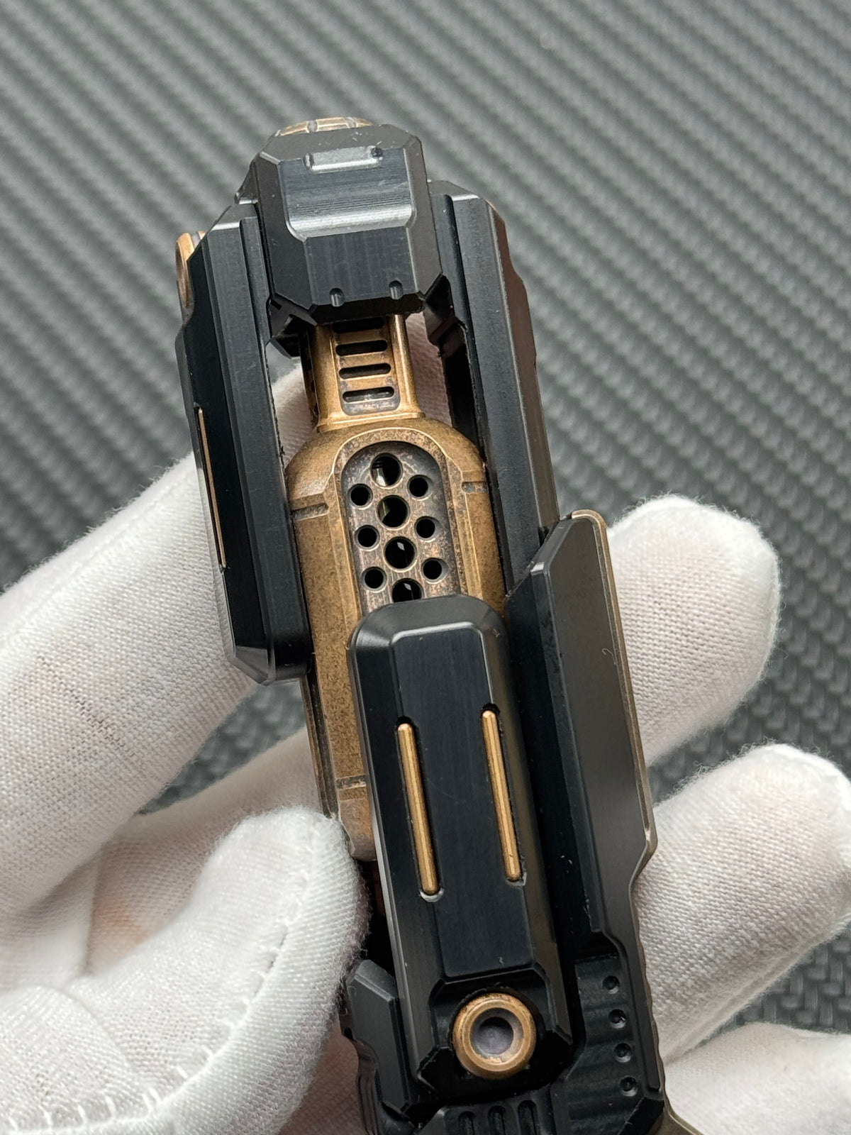 Shockwave PEEK