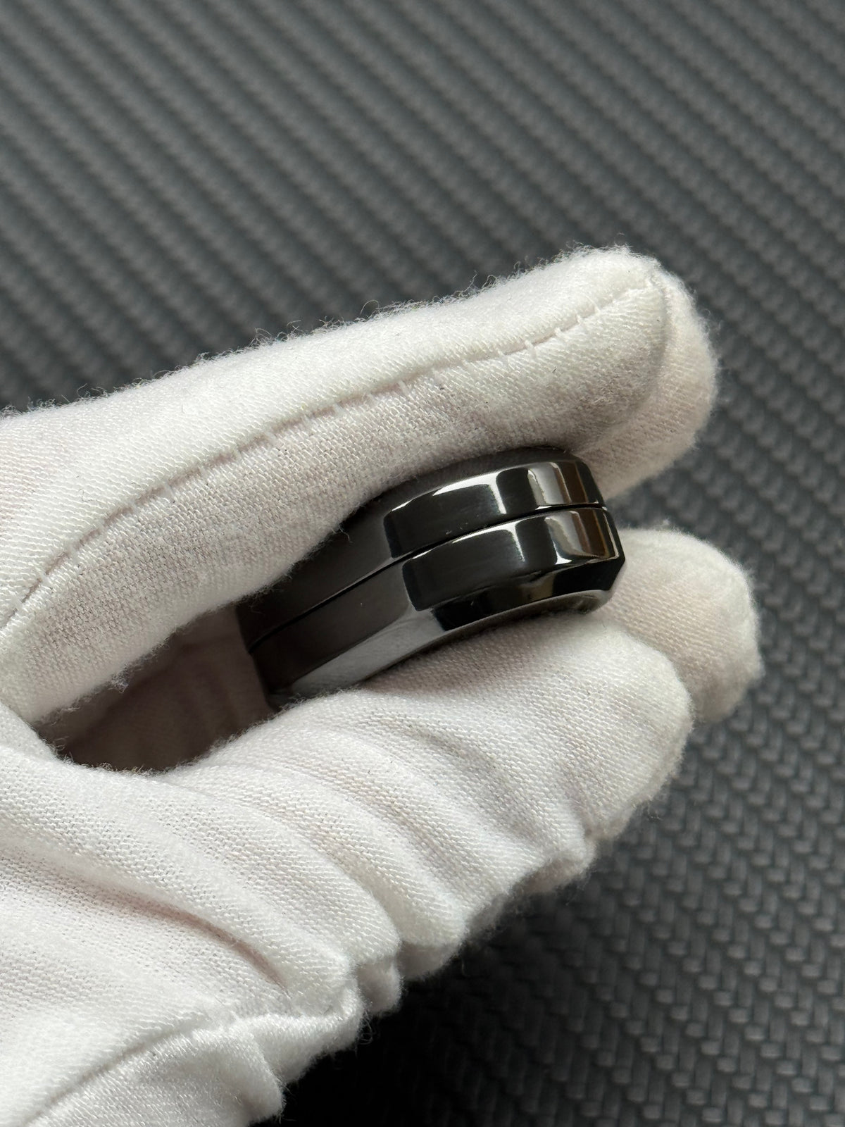 Nado Zirconium Polished