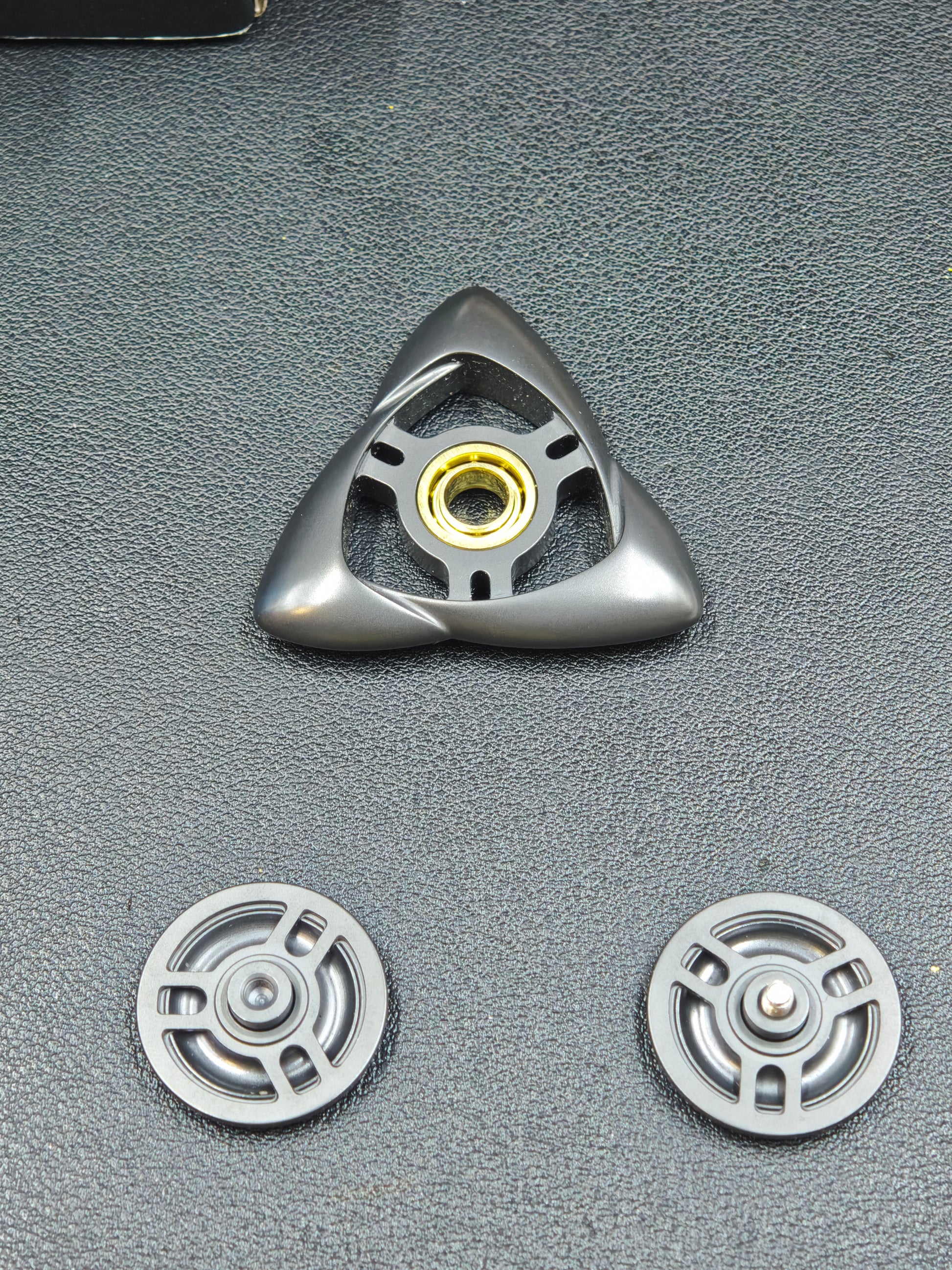 Wind Zirconium