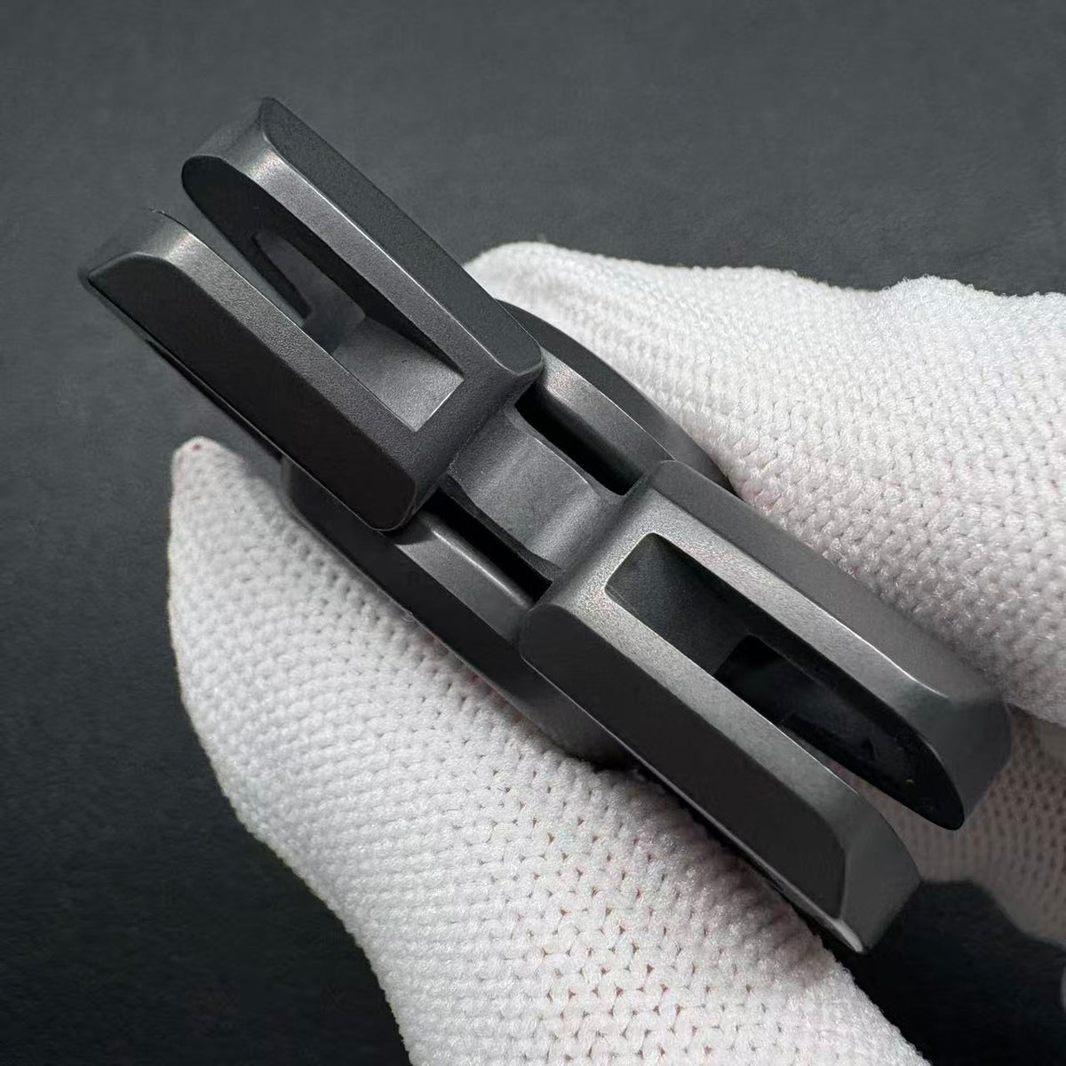 Buzzing Zirconium