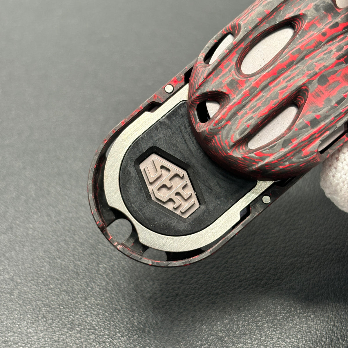 Lag Carbon Damascus