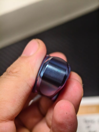Pan Yixian Zirconium