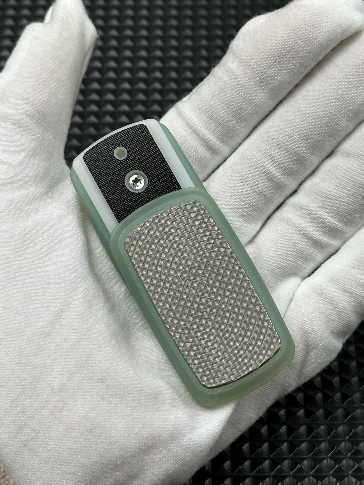 Wormhole G10