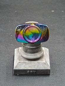 Spinner Crystallized Titanium