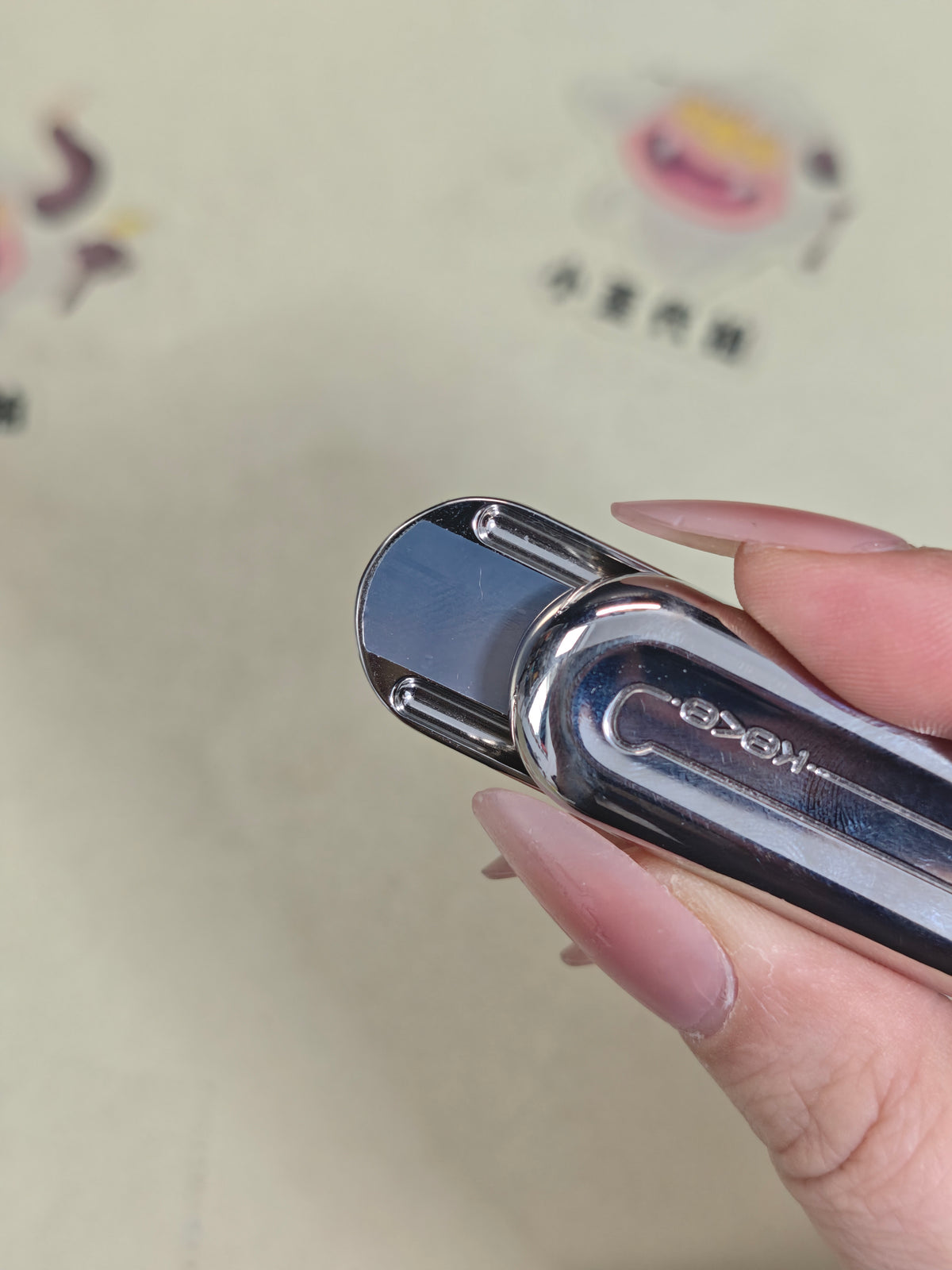 Floating Cloud Titanium Polished