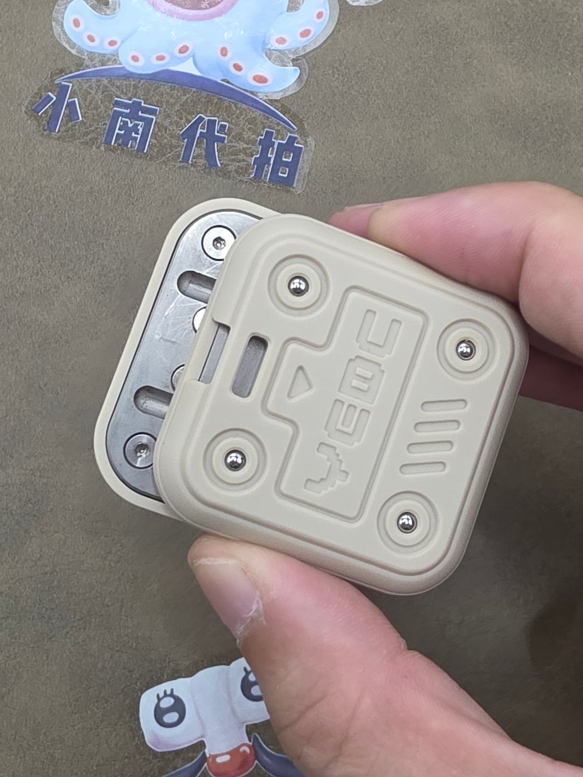 P Cube PEEK