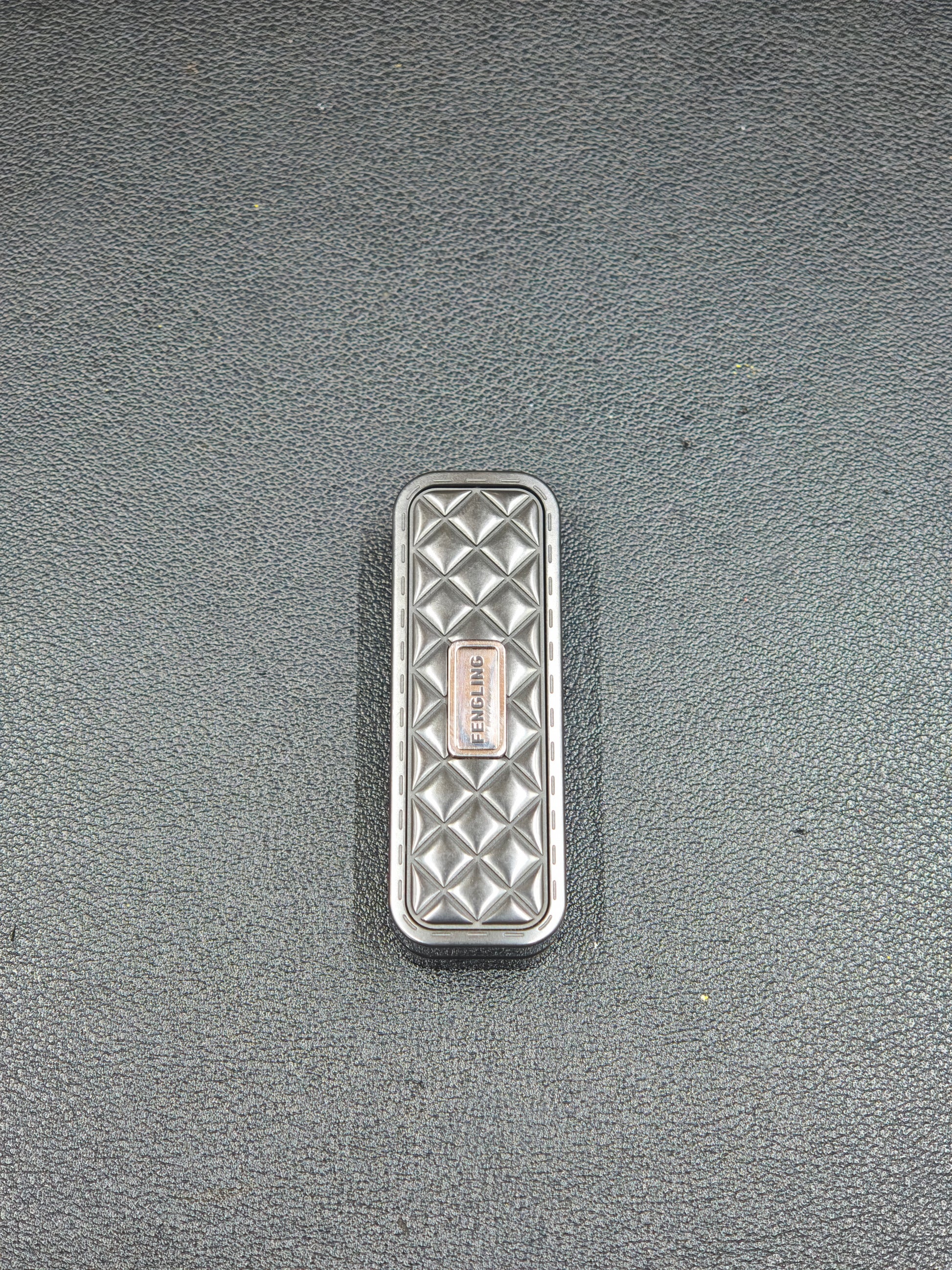 Feng Ling Zirconium