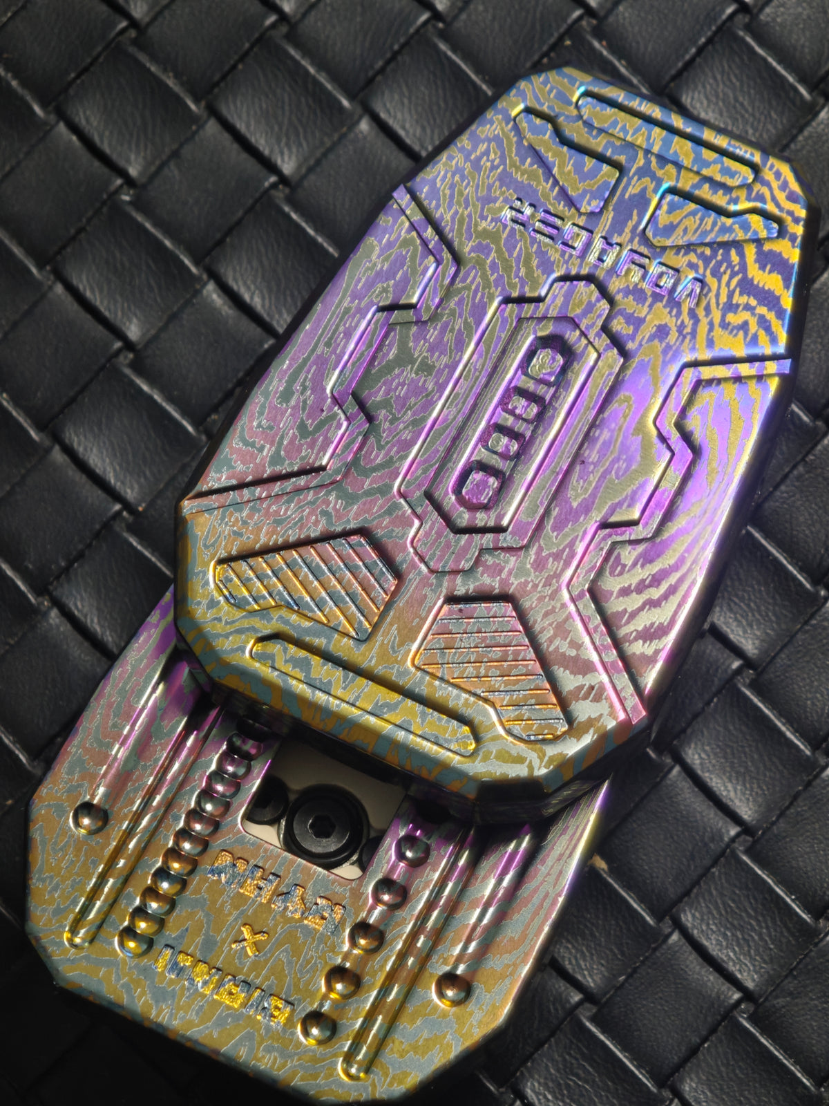 Voyager Zirconium Engraved