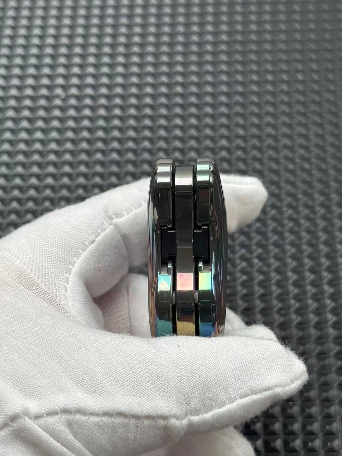 Balled Shell Zirconium