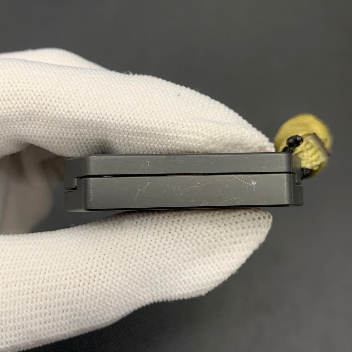 Plane Zirconium