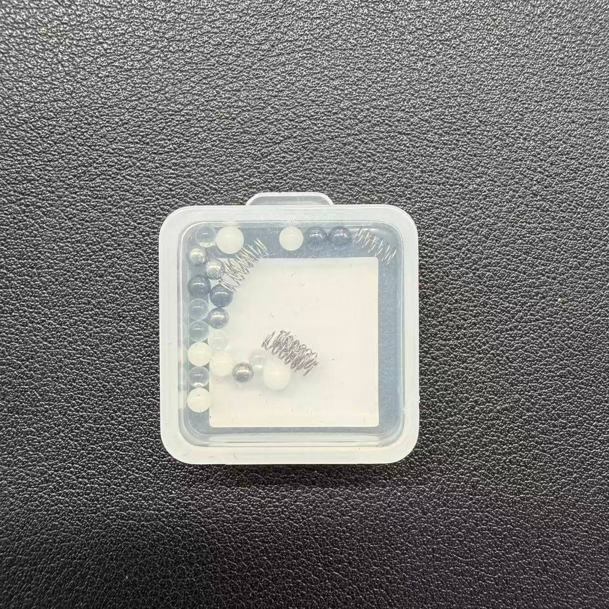Snake Zirconium