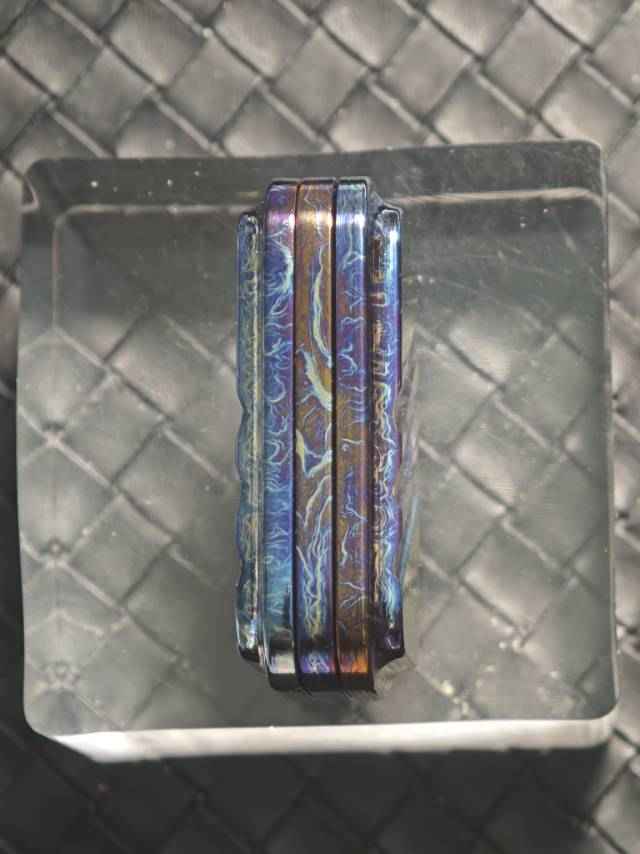 Lucky Candy Titanium