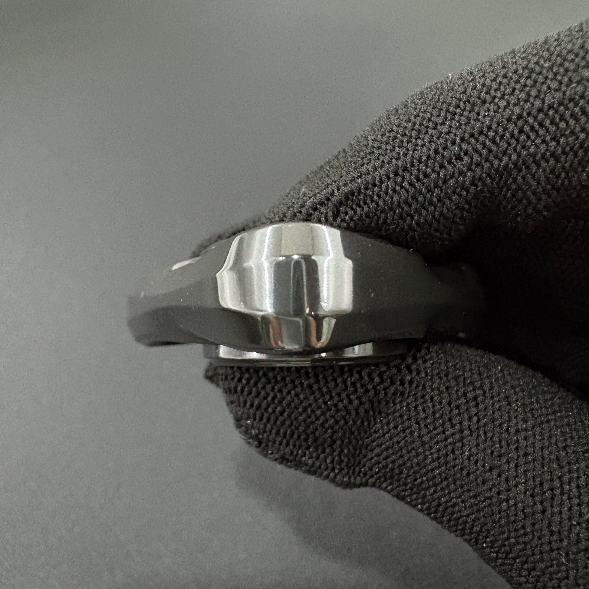 Loop Stratus Zirconium