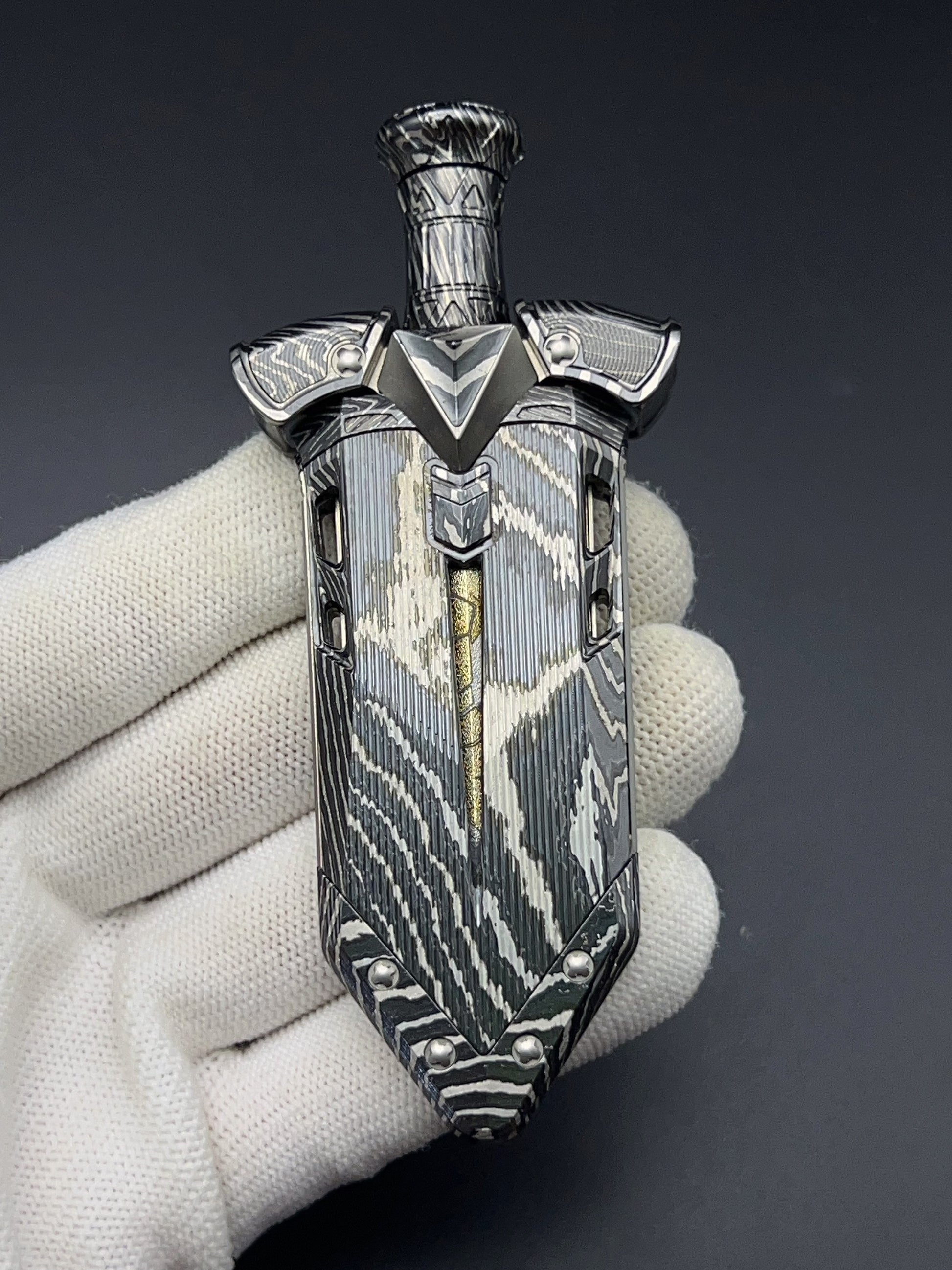 Ghost Lantern Lake Sword Zircuti