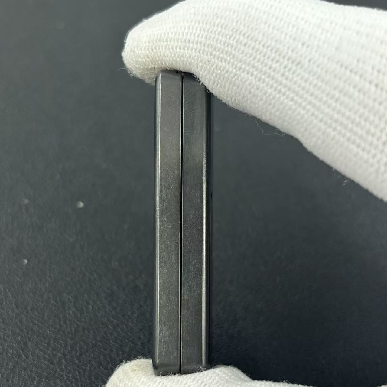 Jingle Bell Zirconium