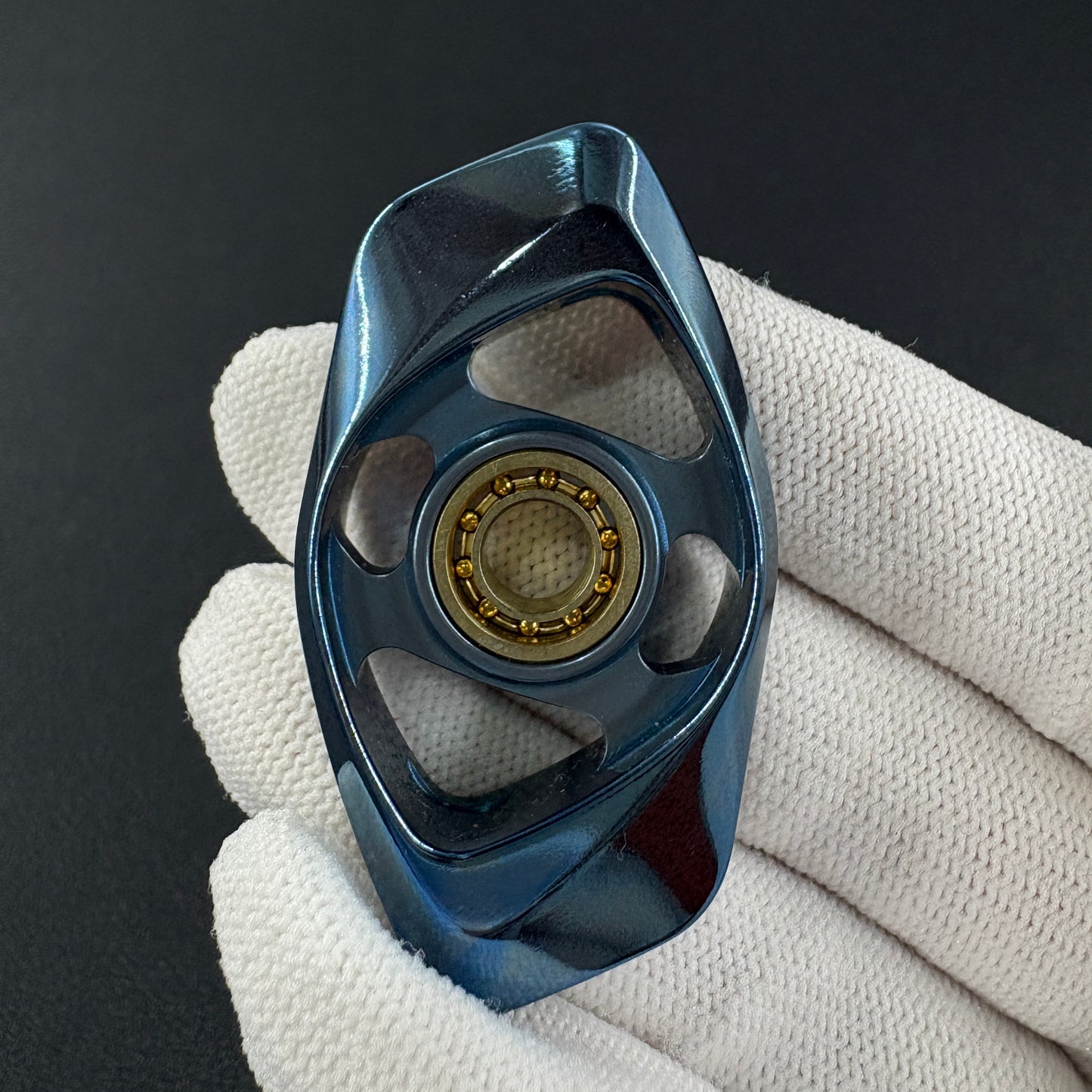Phantom Dual Leaf Zirconium