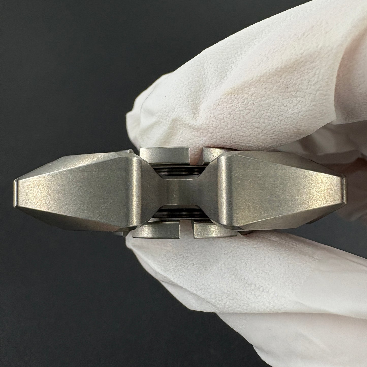 Scorpio Bearing Cap Titanium