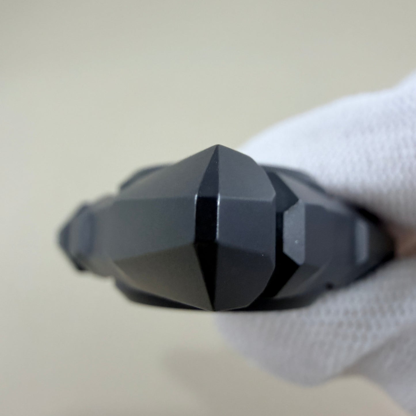 Tri Body Zirconium