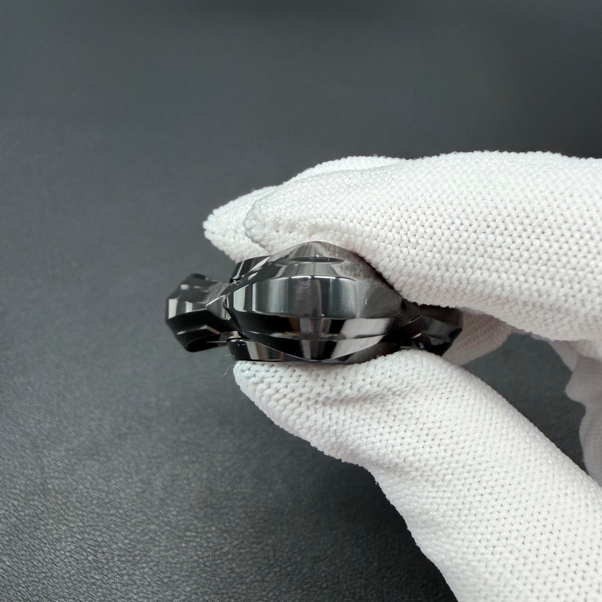 Cat's Eye Zirconium Polished