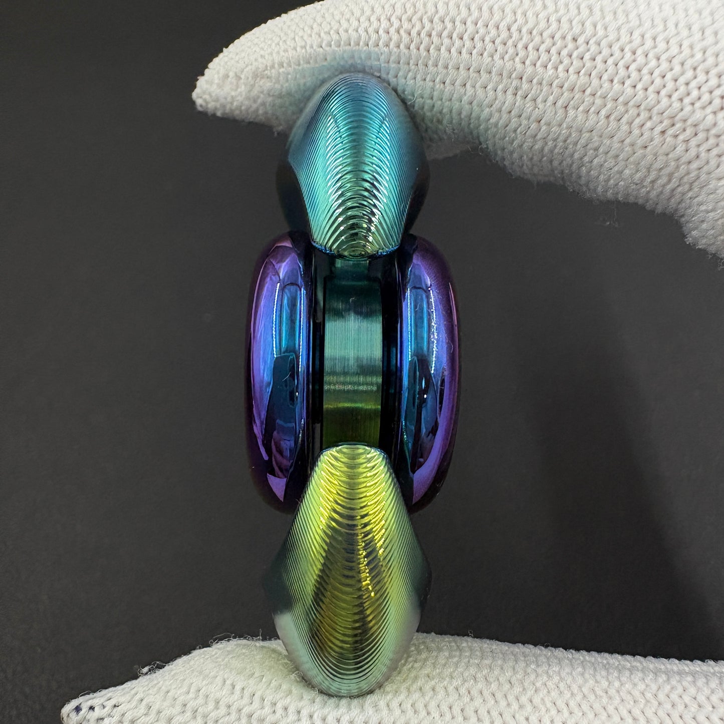 Edan Zirconium Oil Slick