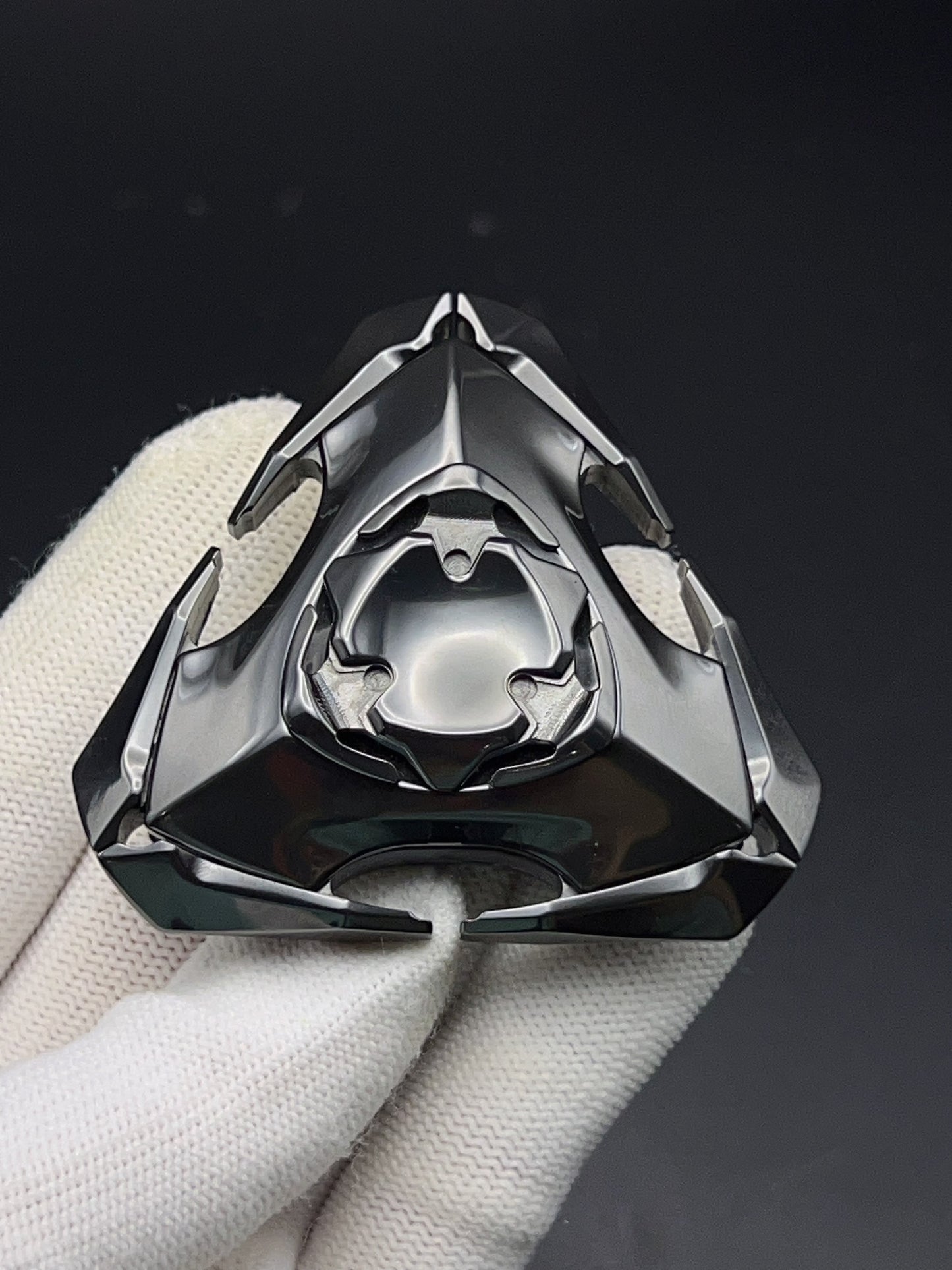 Blade Zirconium