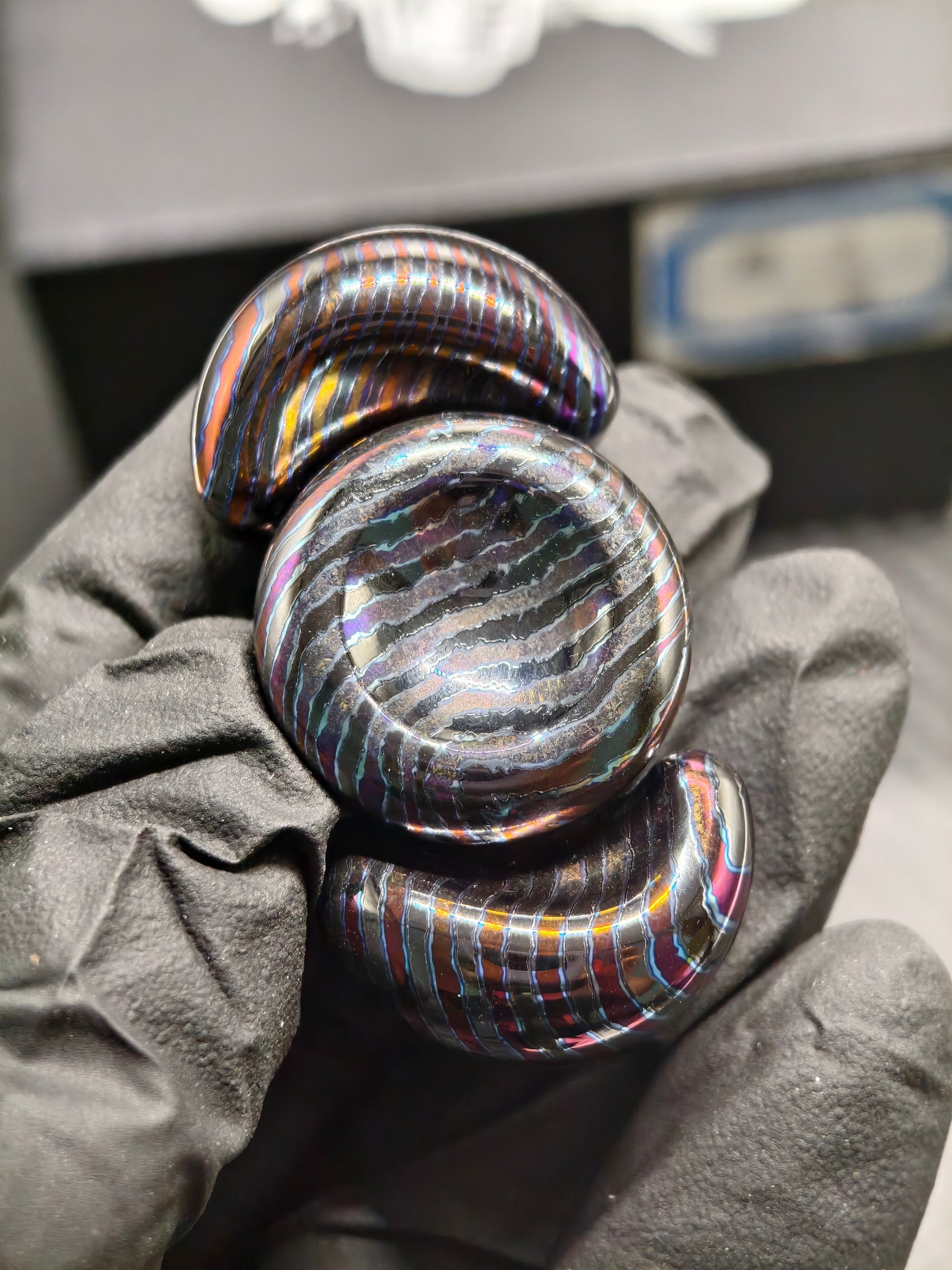 77 Zircuti