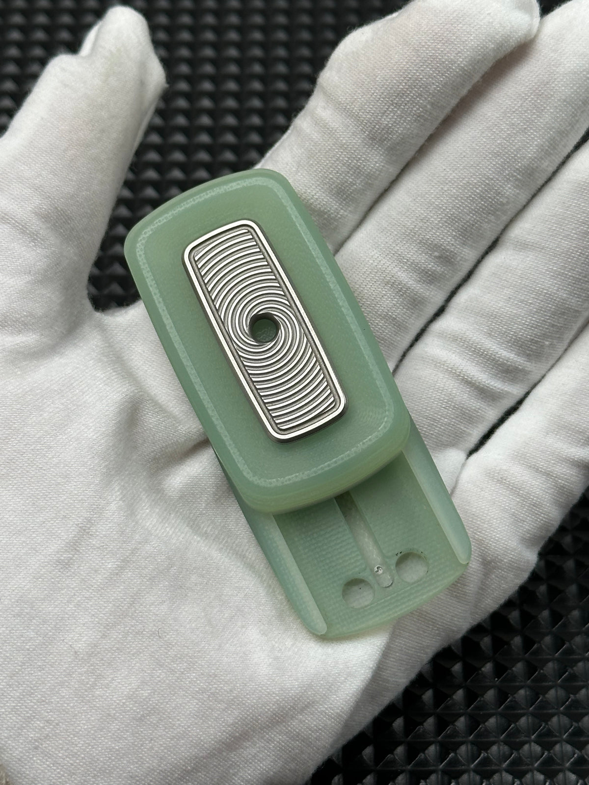 Wormhole G10
